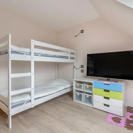 Triplex Pour 12 - 400m De La Des Libraires Apartman