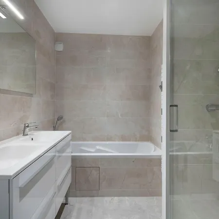 Triplex Pour 12 - 400m De La Des Libraires Pornichet